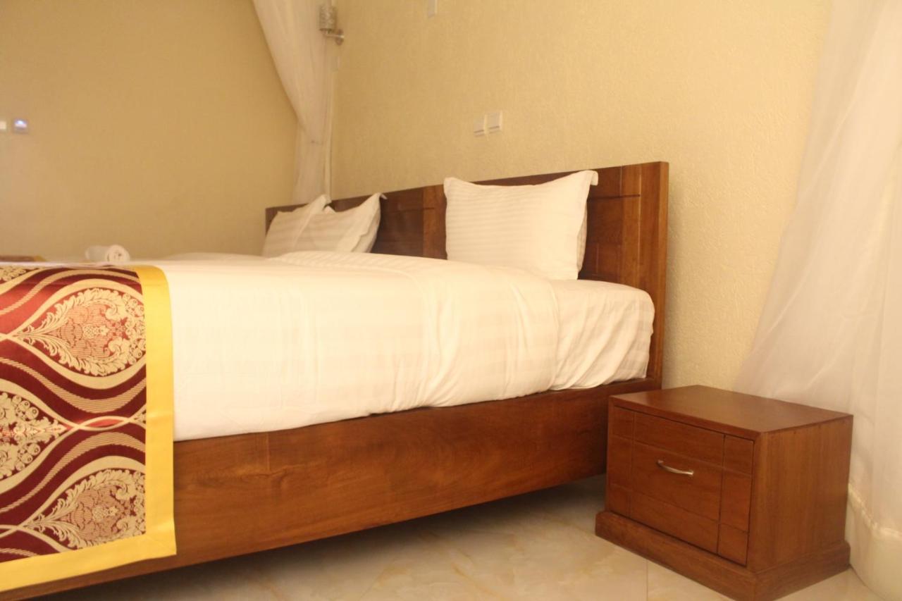 Prinias Hotel Kisumu Exteriér fotografie
